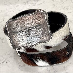 Leather Cowboy Belt with Animal Print Size Small Beautiful Vintage Patina